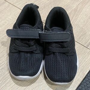 Kids Black Sneakers size 7